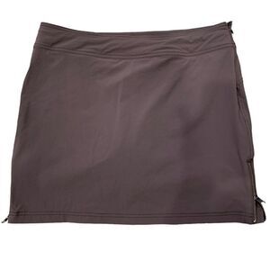 Athleta Skort.  Size: 10.  Side zippers. Drawstring waist.